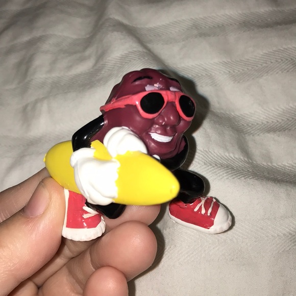 2 vintage 1988 California Raisins from Hardee’s - Picture 3 of 4